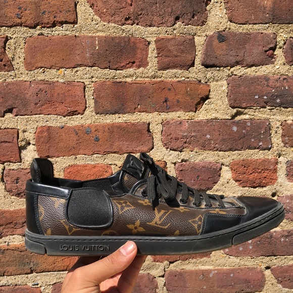 Louis Vuitton shoes. - Picture 2 of 4